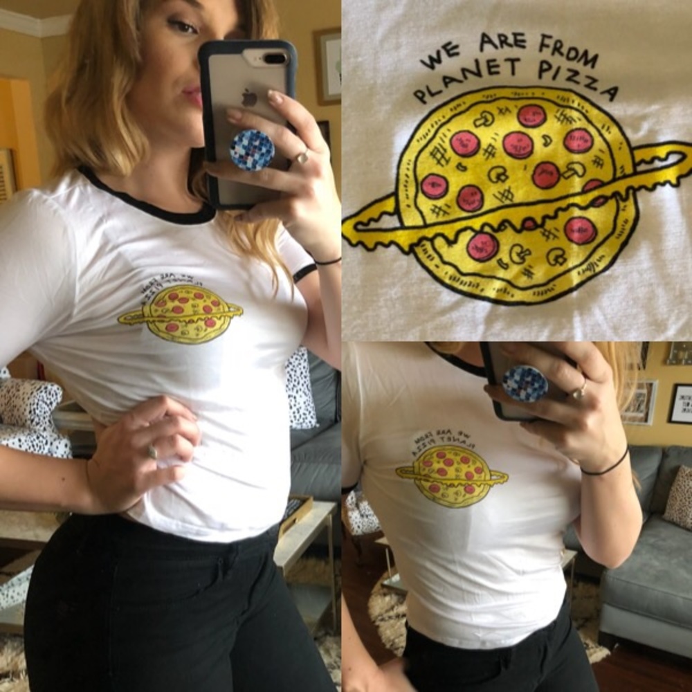 🆕💕”We are from Planet Pizza” Cropped Tee💕🆕
